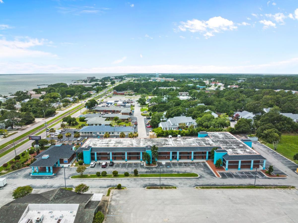 Garnet Inn & Suites, Morehead City Near Atlantic Beach Dış mekan fotoğraf