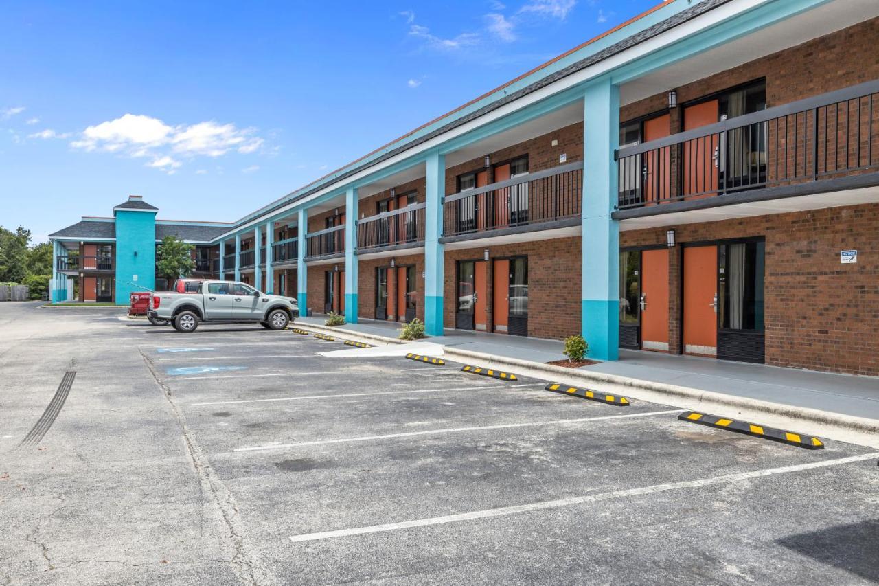 Garnet Inn & Suites, Morehead City Near Atlantic Beach Dış mekan fotoğraf