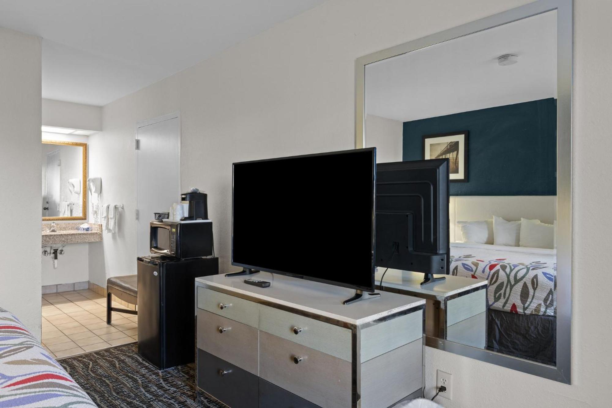 Garnet Inn & Suites, Morehead City Near Atlantic Beach Dış mekan fotoğraf